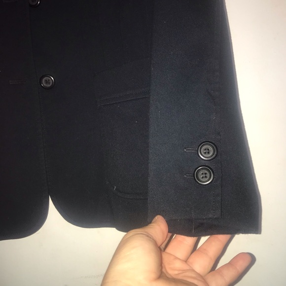 Blazer - Picture 4 of 5